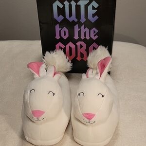 CUTE TO THE CORE White Bunny Kids SLIPPERS, NIB